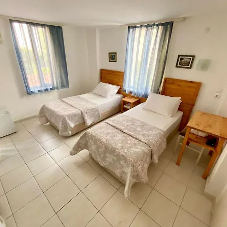 Eda Hotel 2*