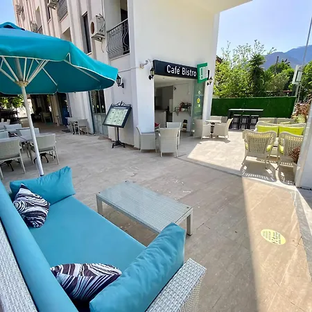 Eda Hotel 2*