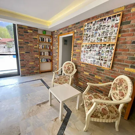 Eda Hotell İçmeler